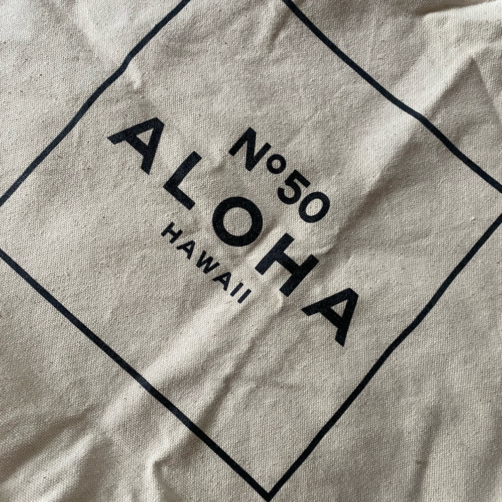 Aloha No. 50 Tote Bag - Natural Canvas NWT - Picture 3 of 8